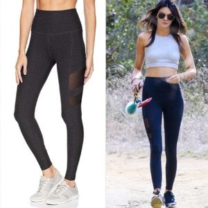 Beyond Yoga Iconic Silhouette Mesh Legging XS